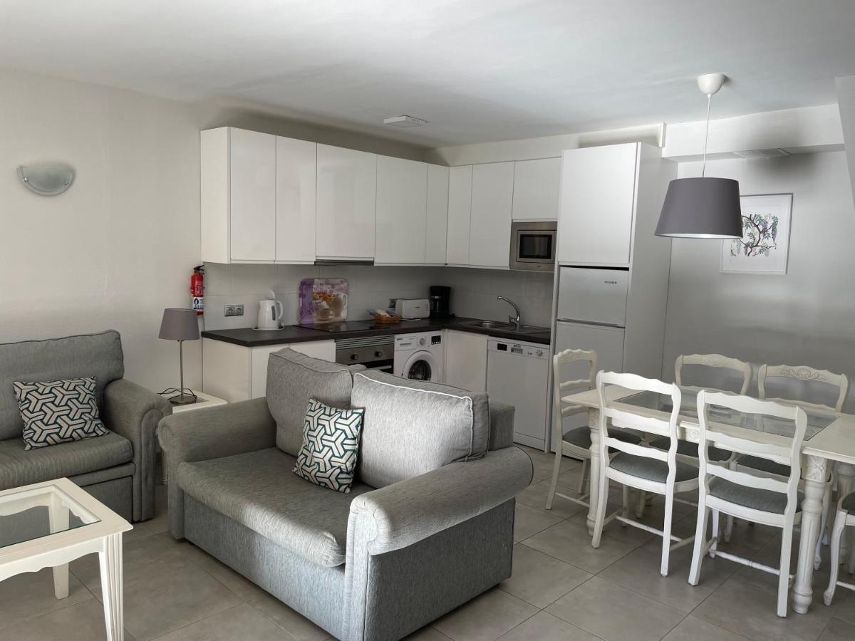 Apartamentos El Toro Marbella Bagian luar foto