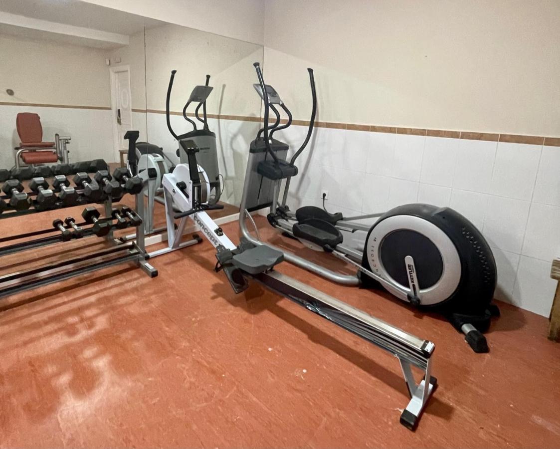 Apartamentos El Toro Marbella Bagian luar foto